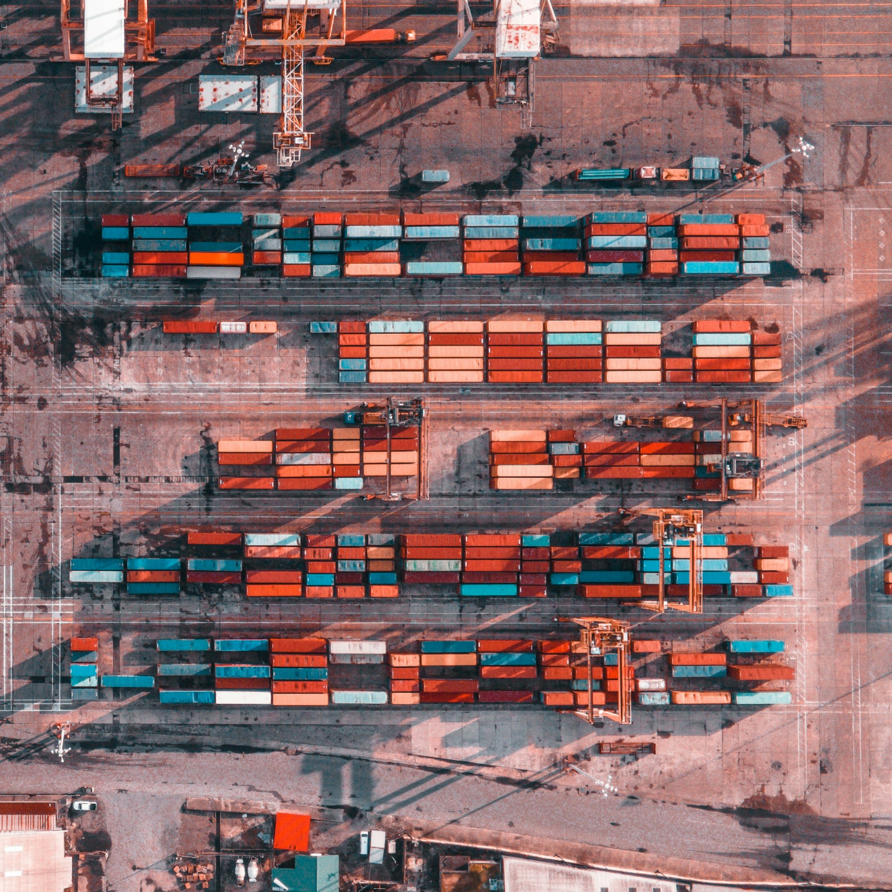 Warehousing and distribution containers